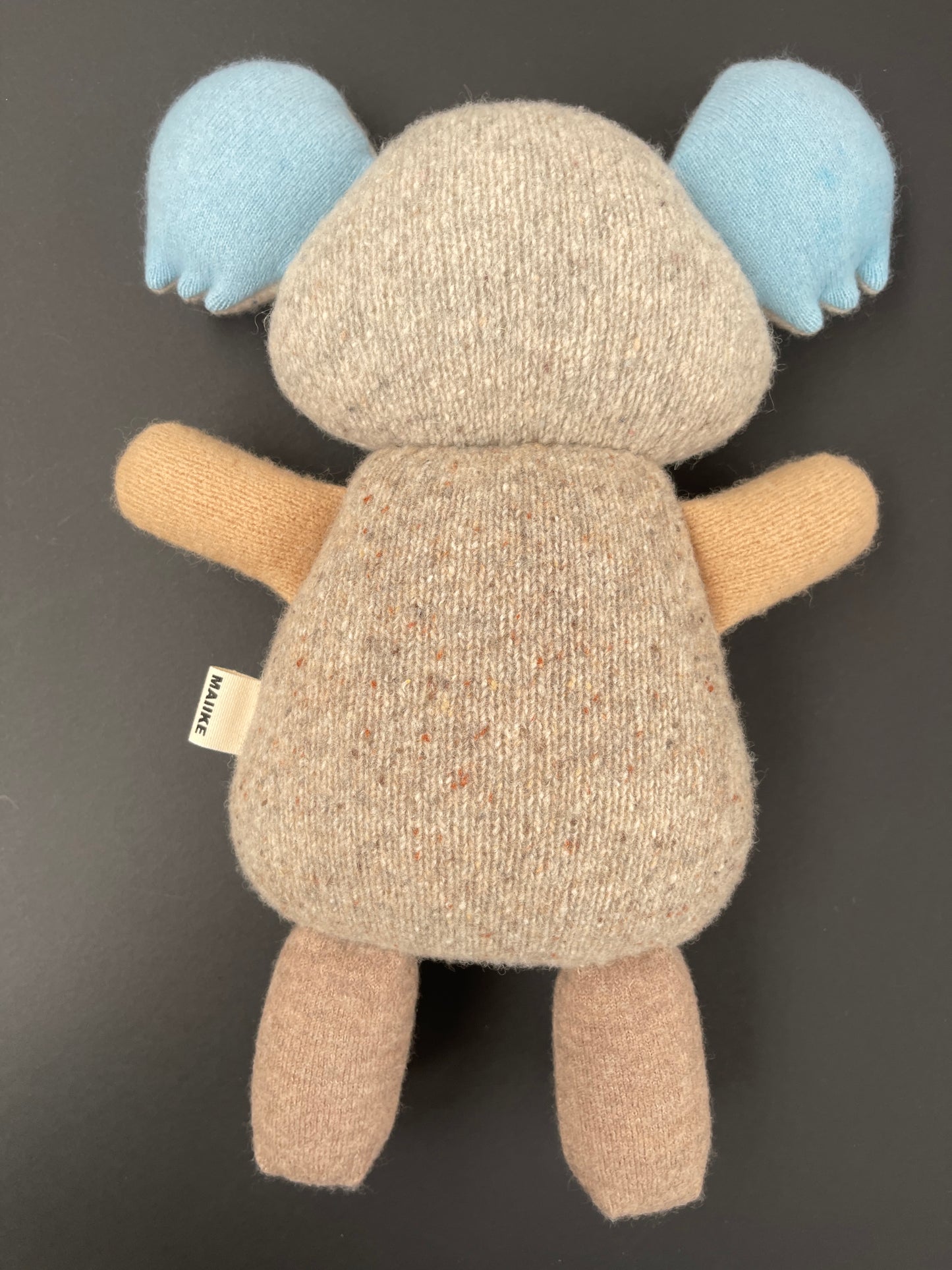 Koala - warm beige with blue